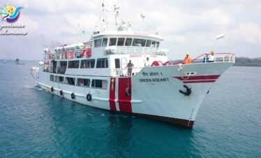 Trip to Havelock Island boating adventure in crystal-clear waters